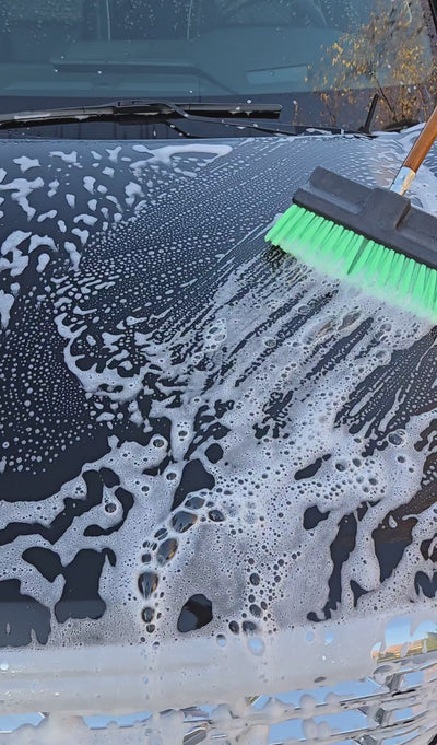 Universal Brush Mfg Co.   UB400 - 10” Dual Surface Wash/Prep Brush w/Fill (soft)